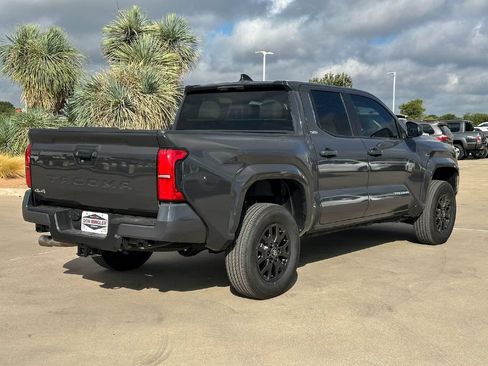 Used 2026 Toyota Tacoma SR5 AWD/4WD image 3