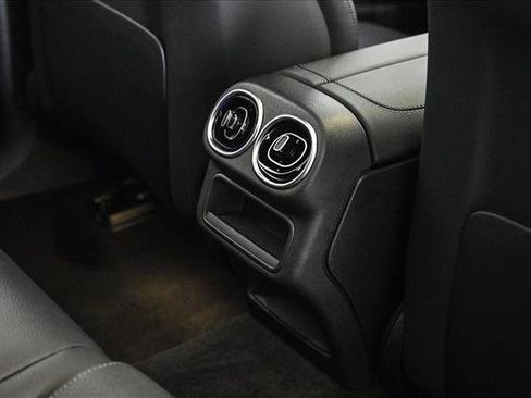 New 2026 Mercedes-Benz GLC 300 4MATIC image 19