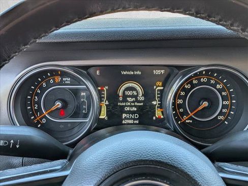 Used 2020 Jeep Gladiator Sport w/ Quick Order Package 24S AWD/4WD image 14