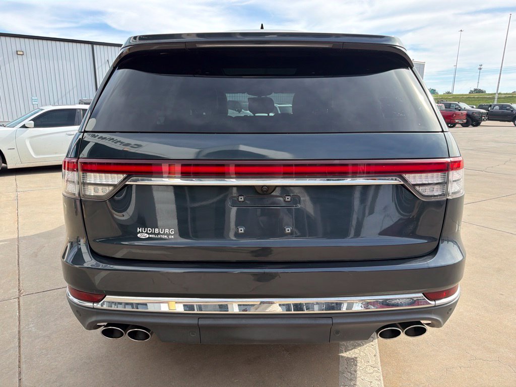 Used 2022 Lincoln Aviator Reserve w/ Class IV Trailer Tow Package RWD image 4