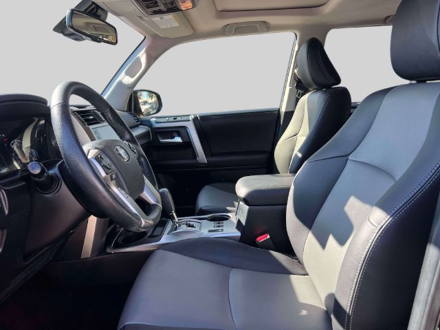 Certified 2024 Toyota 4Runner SR5 Premium w/ Moonroof Package AWD/4WD image 19