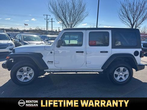 Used 2022 Jeep Wrangler Unlimited Sport S image 5