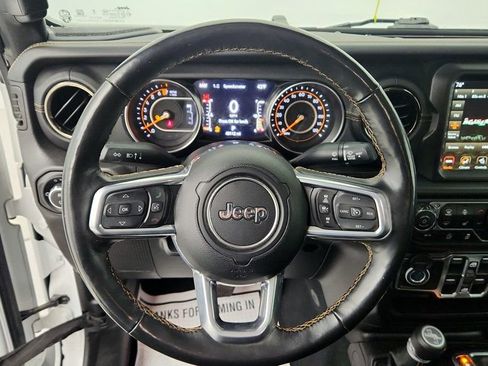 Used 2022 Jeep Gladiator Overland image 13