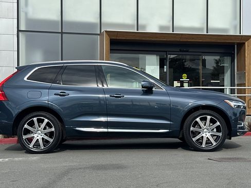 Used 2021 Volvo XC60 T5 Inscription w/ Advanced Package image 8