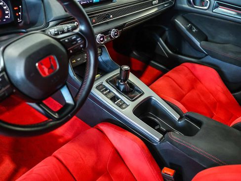 Used 2024 Honda Civic Type R image 23