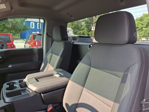 Used 2025 Chevrolet Silverado 1500 W/T w/ WT Value Package AWD/4WD image 13
