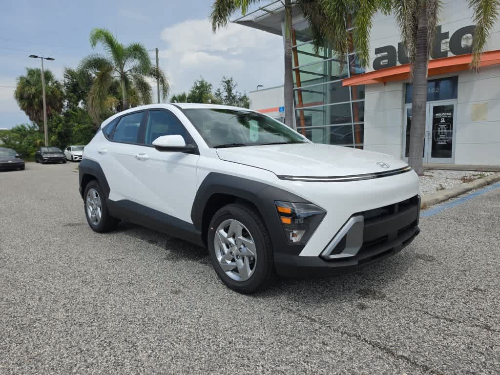 New 2027 Hyundai Kona SE FWD image 9