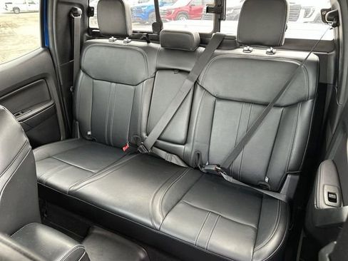 Used 2019 Ford Ranger Lariat w/ Black Appearance Package image 26