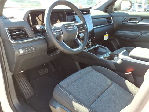 New 2026 GMC Terrain Elevation w/ LPO, Floor Liner Package image 13