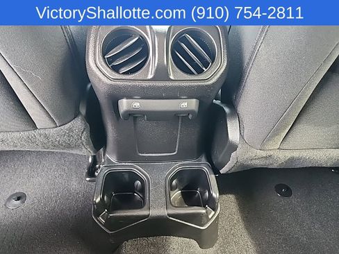 Used 2020 Jeep Wrangler Unlimited Sport image 23