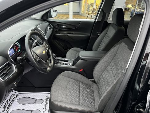 Used 2023 Chevrolet Equinox LT image 15