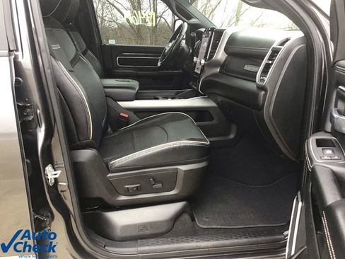 Used 2023 RAM 3500 Laramie image 21