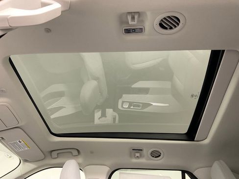 New 2026 Ford Explorer Platinum AWD/4WD image 17