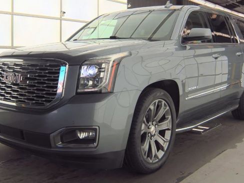 Used 2020 GMC Yukon XL Denali w/ Open Road Package image 4