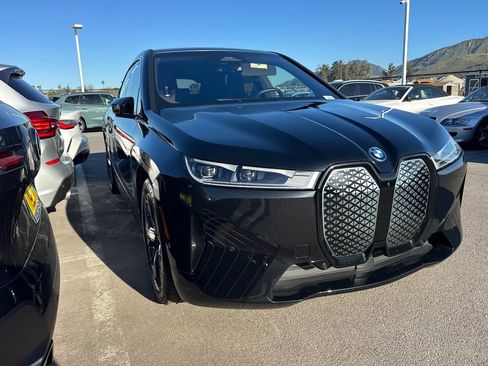 Used 2023 BMW iX xDrive50 w/ Premium Package image 2
