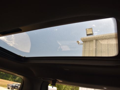 Used 2024 Jeep Wagoneer 4WD w/ Premium Group I image 31