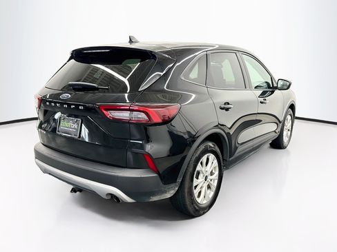 Used 2025 Ford Escape Active FWD image 9