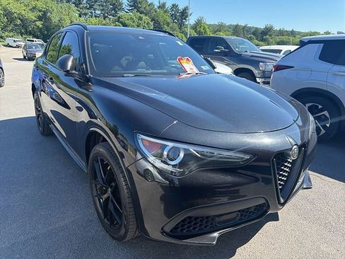 Used 2020 Alfa Romeo Stelvio Ti Sport w/ Quick Order Package 22S Sport AWD/4WD image 1