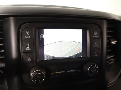 Used 2024 RAM 3500 Tradesman w/ Chrome Appearance Group image 7