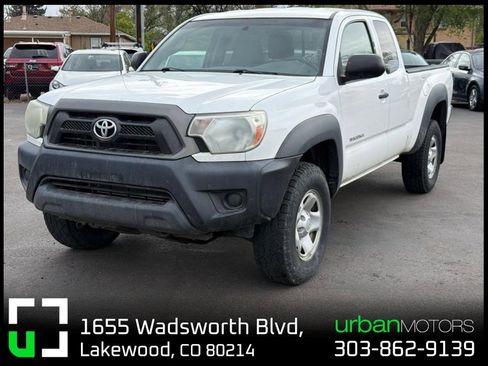 Used 2014 Toyota Tacoma 4x4 Access Cab V6 w/ Convenience Package image 1
