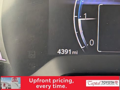 Used 2026 Toyota Corolla LE FWD image 18