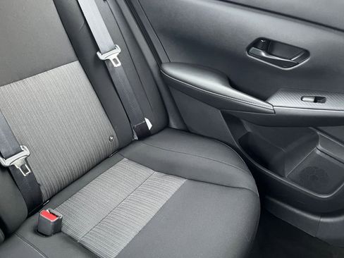 Used 2025 Nissan Sentra SV image 35