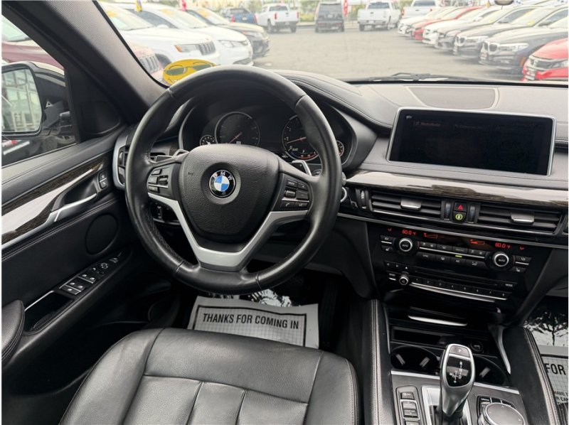 Used 2019 BMW X6 sDrive35i w/ Convenience Package RWD image 32