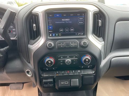 Used 2019 Chevrolet Silverado 1500 LT w/ All-Star Edition AWD/4WD image 16