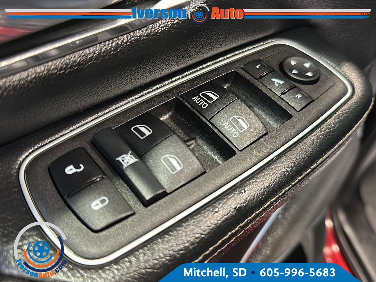 Used 2023 RAM 1500 Laramie AWD/4WD image 14