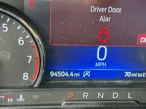 Used 2021 Ford Explorer XLT RWD image 12