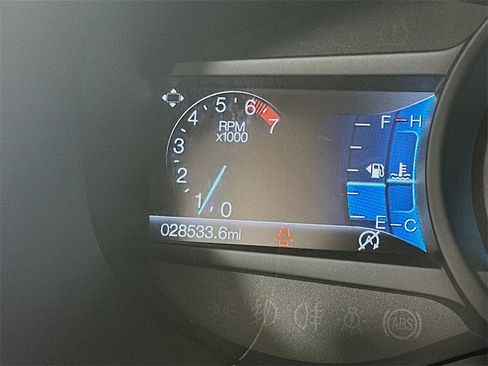 Used 2024 Ford Edge SEL image 15