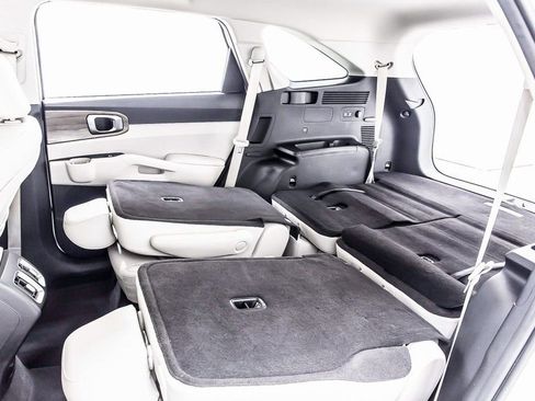 Used 2023 Kia Sorento EX image 37