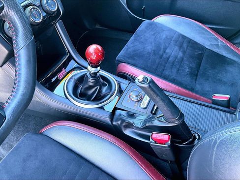 Used 2020 Subaru WRX STI AWD/4WD image 13