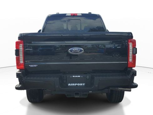 Used 2024 Ford F350 Lariat w/ Lariat Ultimate Package AWD/4WD image 6