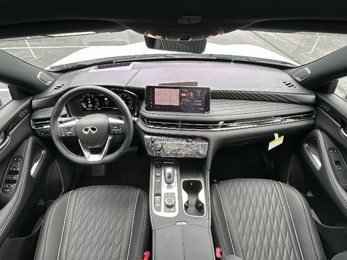 New 2026 INFINITI QX60 Autograph w/ Dark Cargo Package image 13