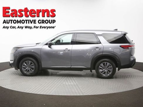 Used 2023 Nissan Pathfinder S AWD/4WD image 88