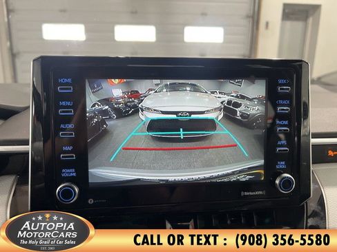 Used 2021 Toyota Corolla SE w/ SE Premium Package FWD image 27