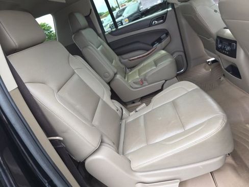 Used 2017 Chevrolet Suburban Premier AWD/4WD image 65
