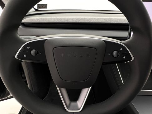 Used 2026 Tesla Model Y Long Range image 20