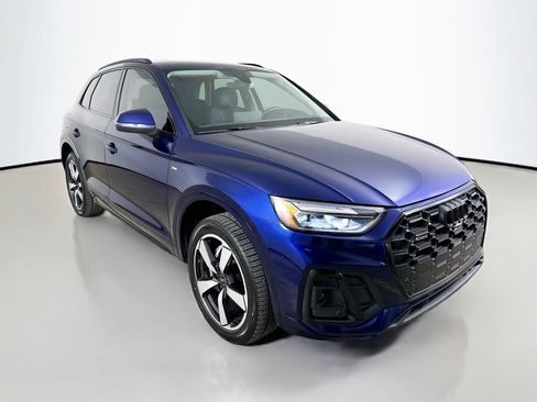 Used 2023 Audi Q5 2.0T Premium Plus w/ Premium Plus Package AWD/4WD image 3