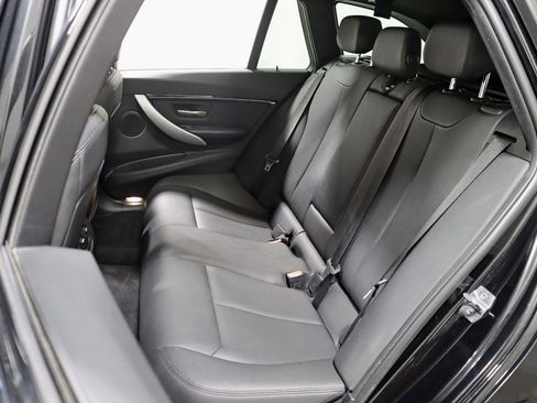 Used 2019 BMW 330i xDrive Wagon 330i xDrive M SPORT w/ M Sport Edition image 30