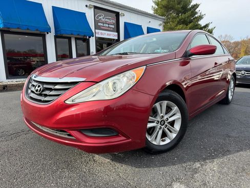 Used 2013 Hyundai Sonata GLS image 1