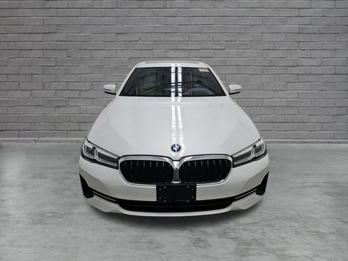 Used 2023 BMW 540i xDrive w/ Premium Package AWD/4WD image 2
