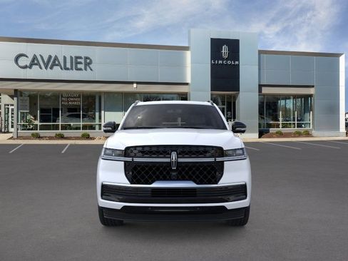 New 2026 Lincoln Navigator L Reserve AWD/4WD image 6