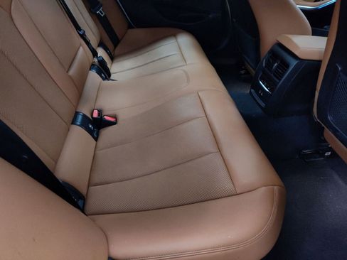 Certified 2023 BMW 330i Sedan w/ M Sport Package image 27