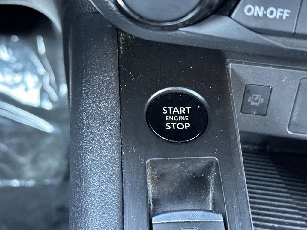 Used 2026 Nissan Kicks SV FWD image 24