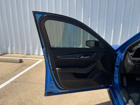 Used 2025 Cadillac CT5 V Blackwing w/ Carbon Fiber 2 Package RWD image 21