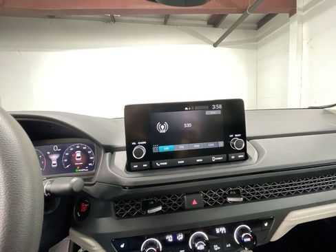 Used 2025 Honda Accord SE image 13