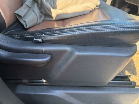 Used 2023 Chevrolet Silverado 2500 LT w/ Convenience Package image 12