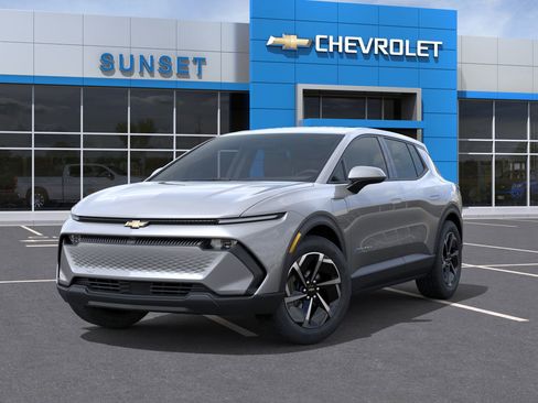 New 2026 Chevrolet Equinox EV LT image 6